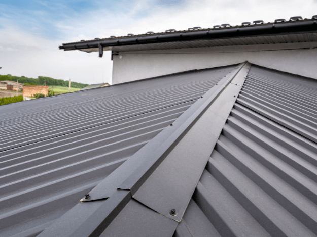 Jak oplechovat střechu: Návod pro perfektní výsledek