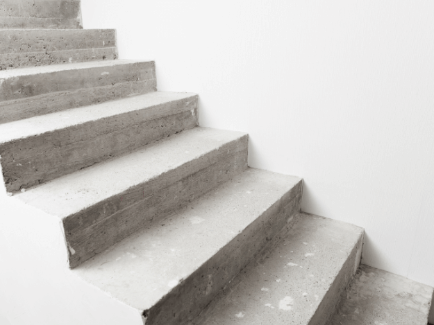 Monolitické schodiště? Ano, když chcete pevnost i styl