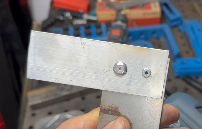 Nýtování: Univerzální metoda spojování materiálů. Techniky, nástroje, typy nýtů + videonávod