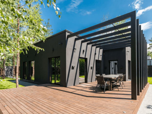 Poznejte 5 TOP výhod moderních pergol z hliníkových profilů