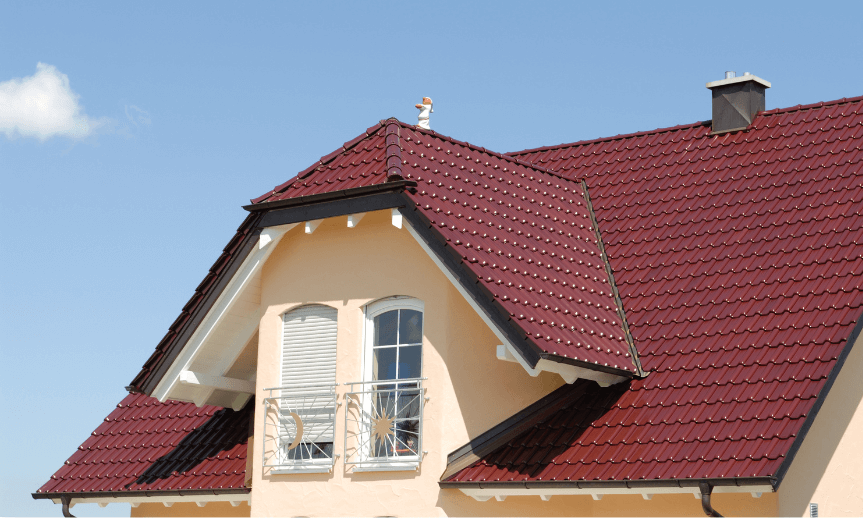 Oplechování štítu střechy: Detail, který rozhoduje o životnosti domu